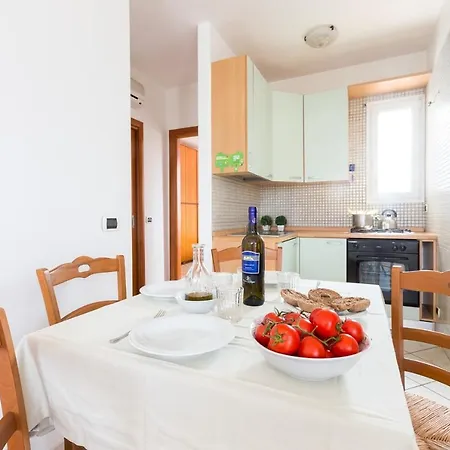 La Casa Di Vivi Vicino Al Mare Apartment