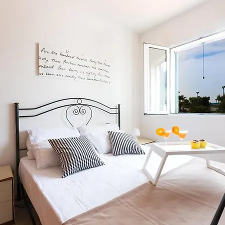 La Casa Di Vivi Vicino Al Mare Apartment Specchiolla